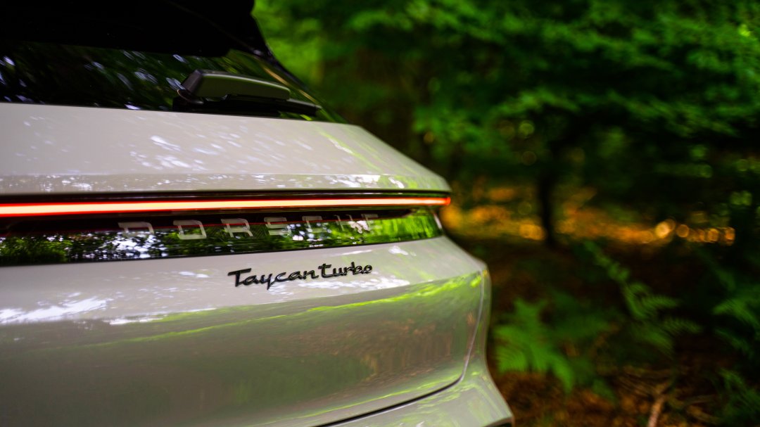 Porsche Taycan Cross Turismo Turbo