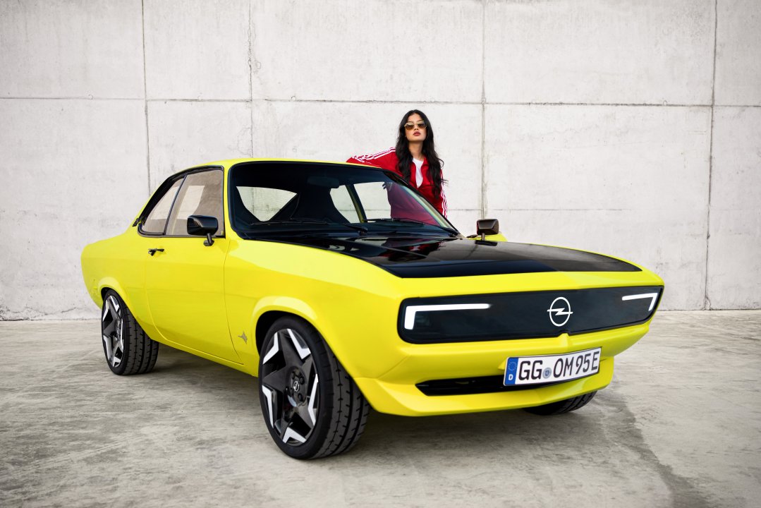 Opel Manta er tilbage!